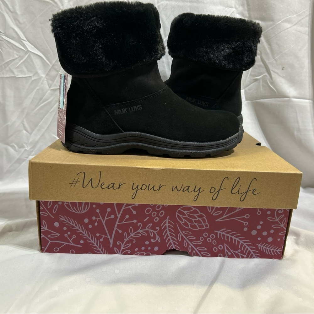 Muk Luks Water-Repellent Suede Winter Boots - Ariel size 6w